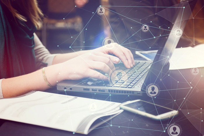 全渠道在线客服沟通平台，企业与客户随时链接会话流程