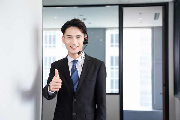 企业选择呼叫中心系统时，需要考察哪些方面?