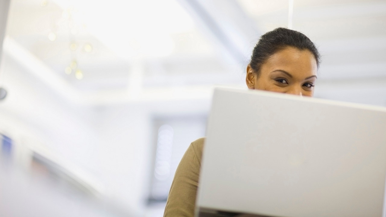 加强呼叫中心业务管理，不断优化接待质量满足公司需求!