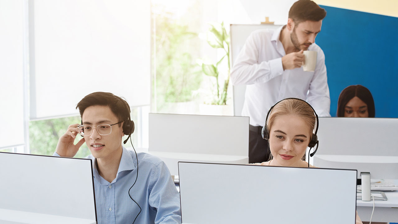 呼叫中心提升服务质量措施，制定标准并实时监管